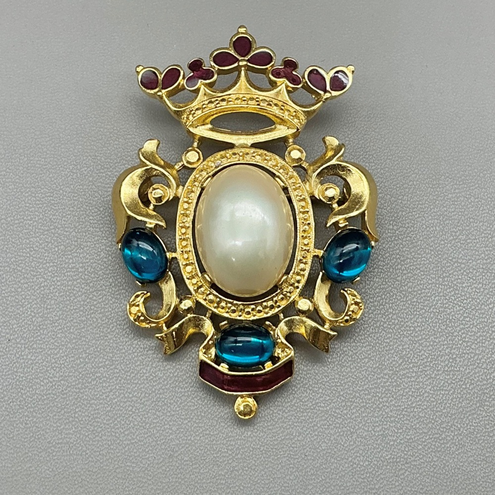 Trifari Brooch Vintage Coat of Arms Faux Pearl Blue Cabochon Red Enamel 2.75"
